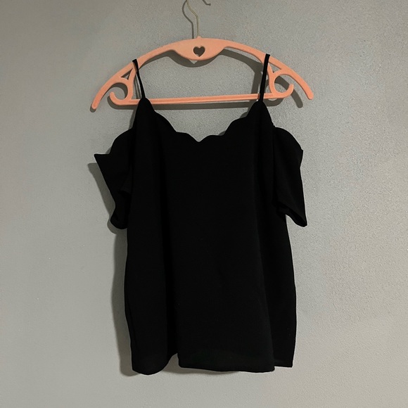 Black Blouse with Scalloped Neckline and Off Shoulder Sleeves - Picture 3 of 4